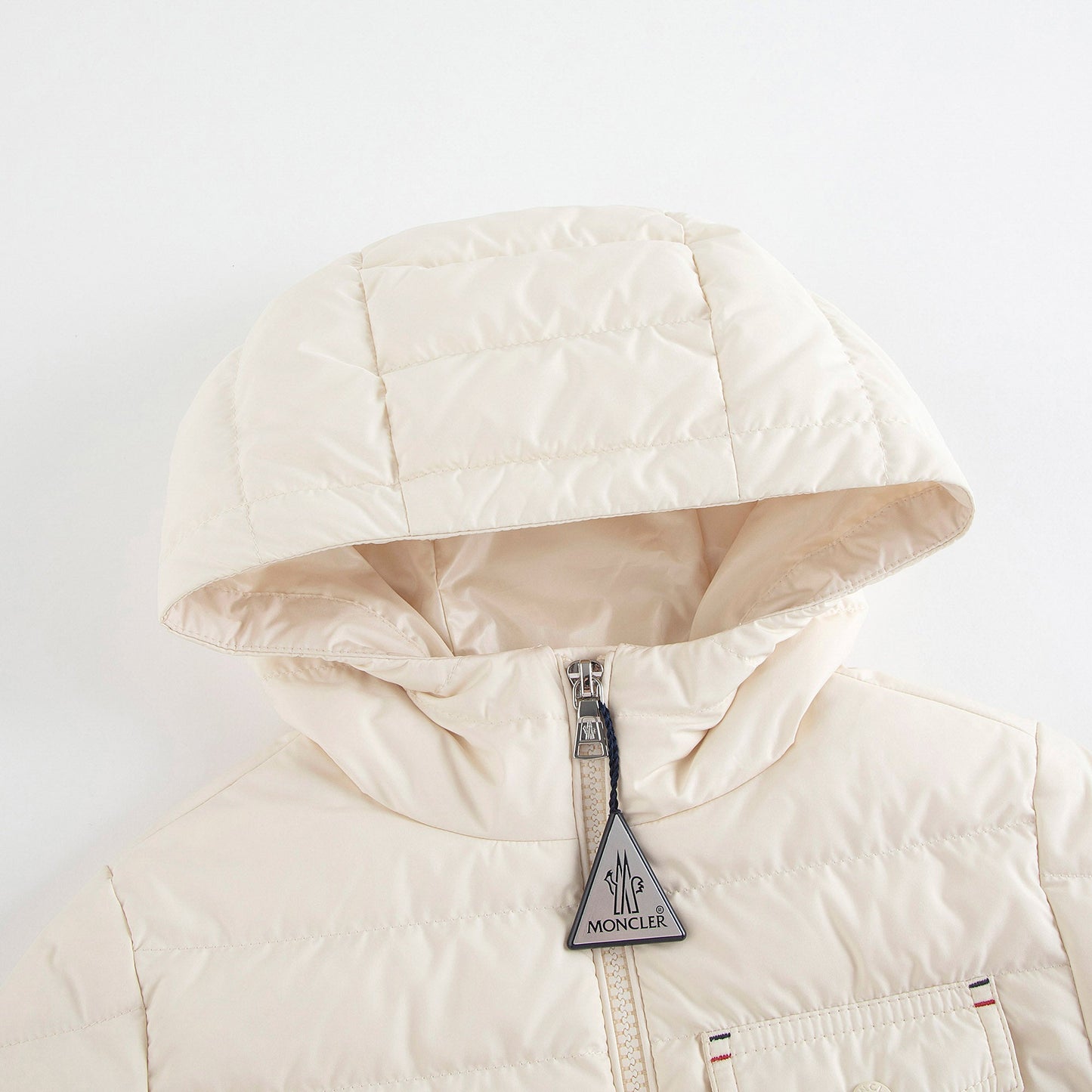男童白色"QUILLON"羽绒服