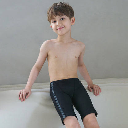 男童黑色专业泳裤