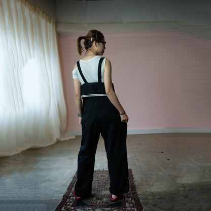 女童黑色背带裤