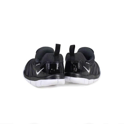 Nike Dynamo Free 婴童黑色毛毛虫