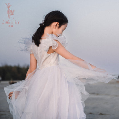 女童白色羽毛高定礼服裙
