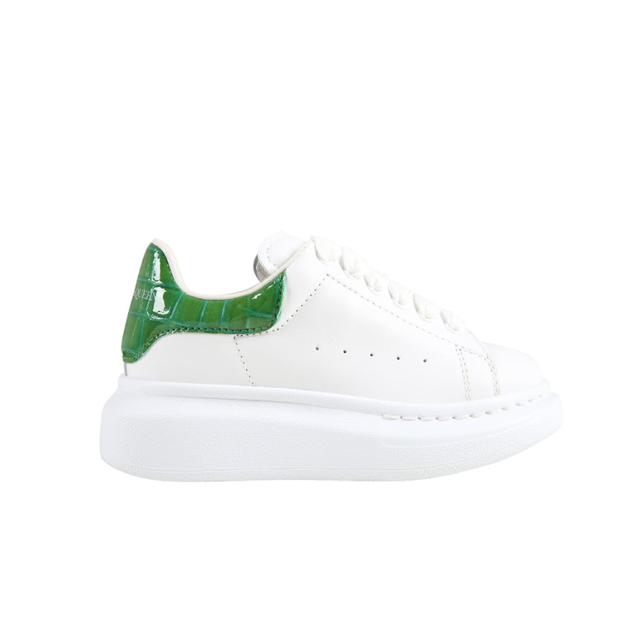 绿色徽标休闲运动鞋