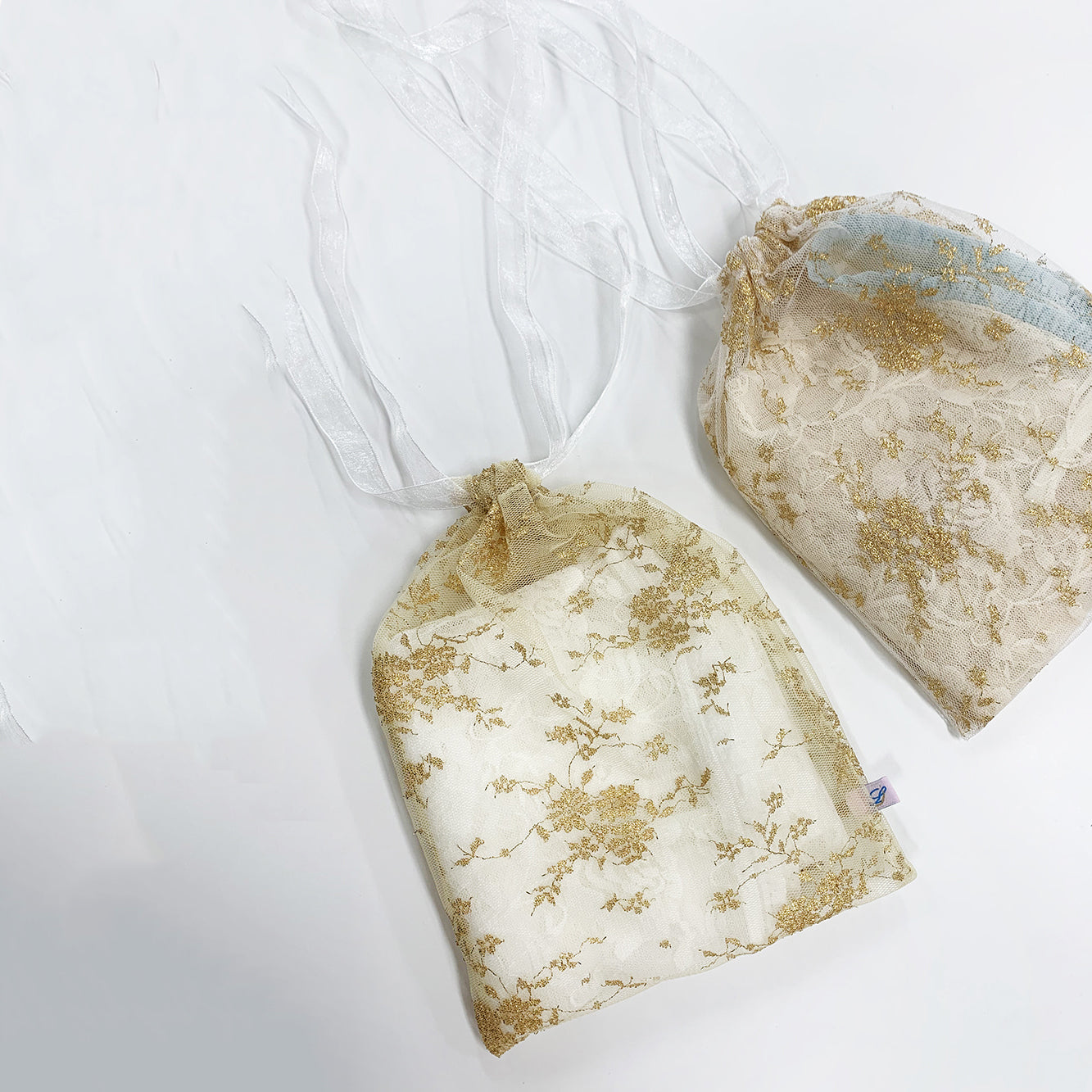 女士白色蕾丝护腿袜