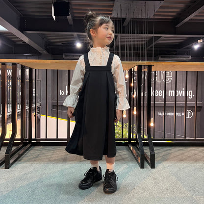 女童黑色背带连衣裙