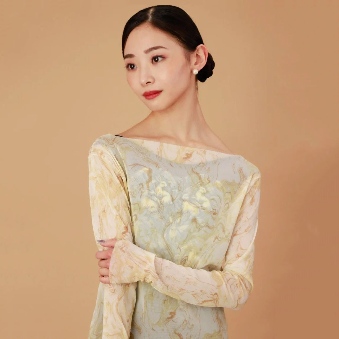 女士柠檬黄色芭蕾舞T恤