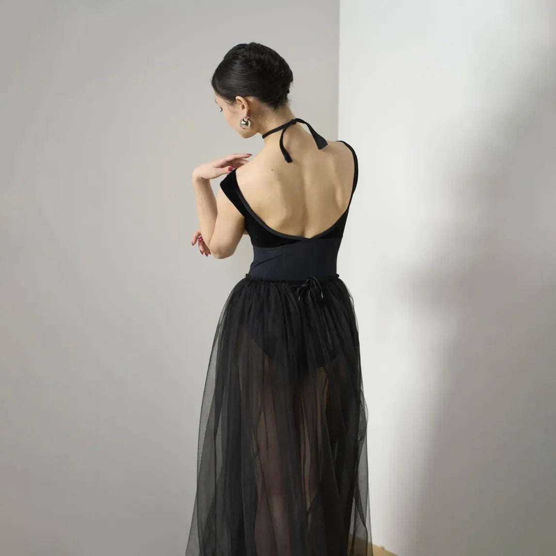 女士黑色丝绒芭蕾舞连体衣(191470337/Promenade/Velvet Noir)