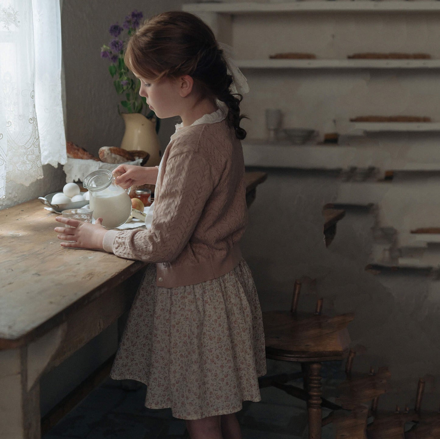 女童粉色针织开衫