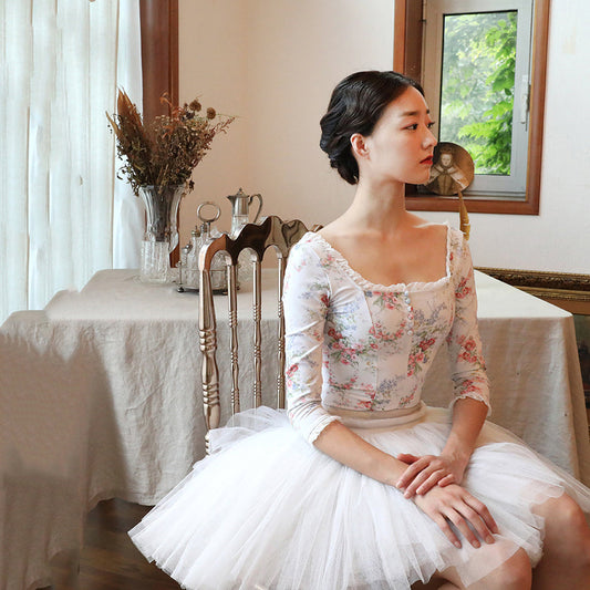 女士白色碎花芭蕾舞连体衣