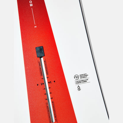 儿童橙色Logo滑雪板