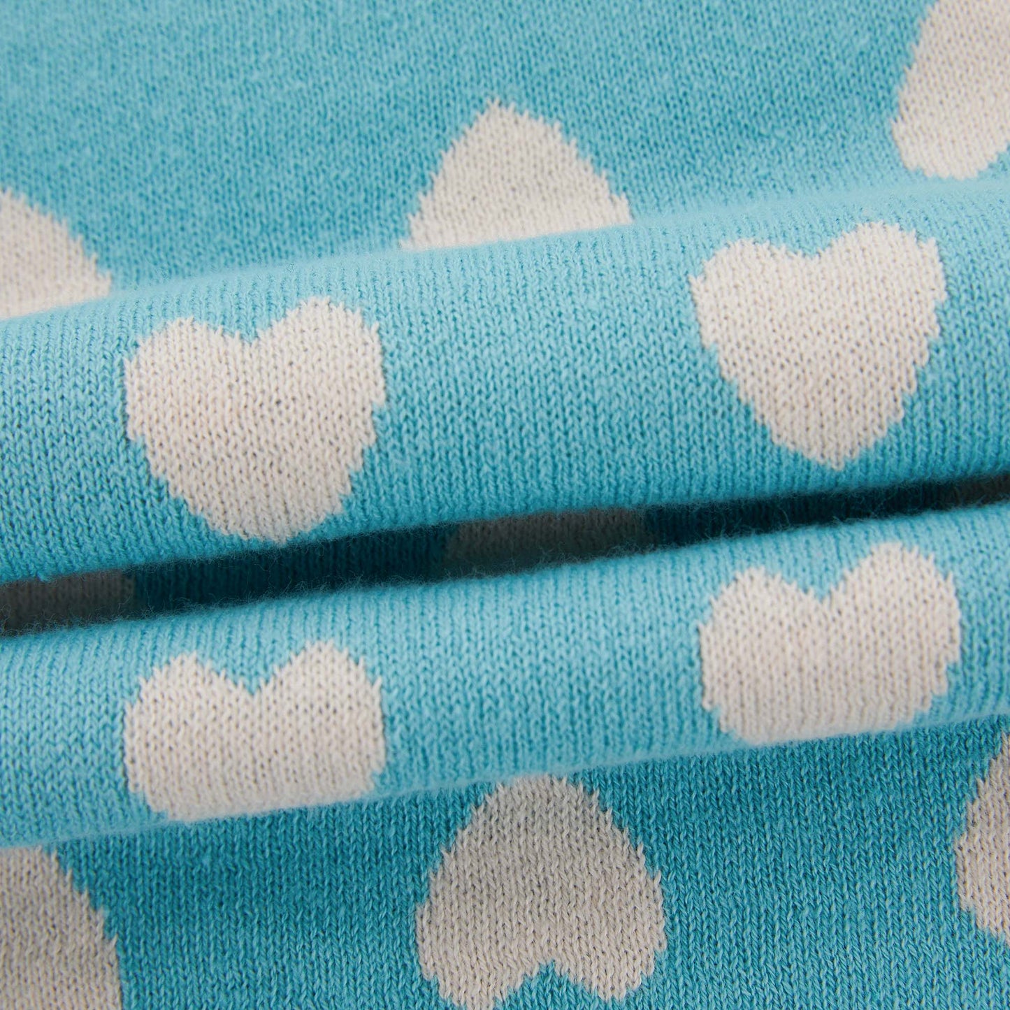 女童蓝色心形毛衣