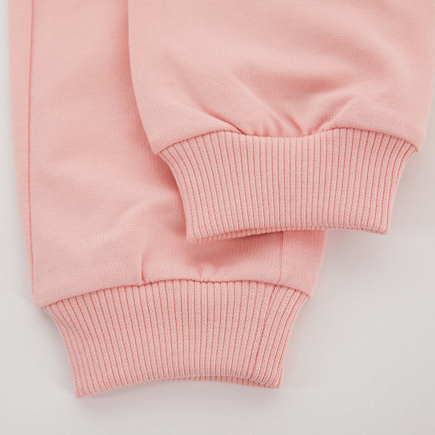 婴儿粉色棉长裤