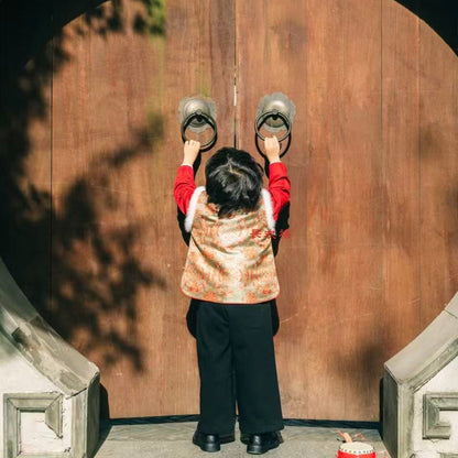 儿童浅绿色"⻢踏春⻛"夹棉马甲