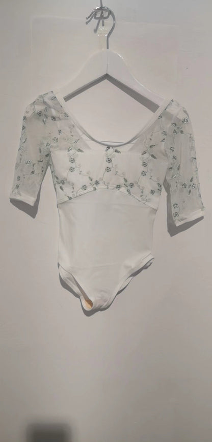 女童白色刺绣芭蕾舞连体衣