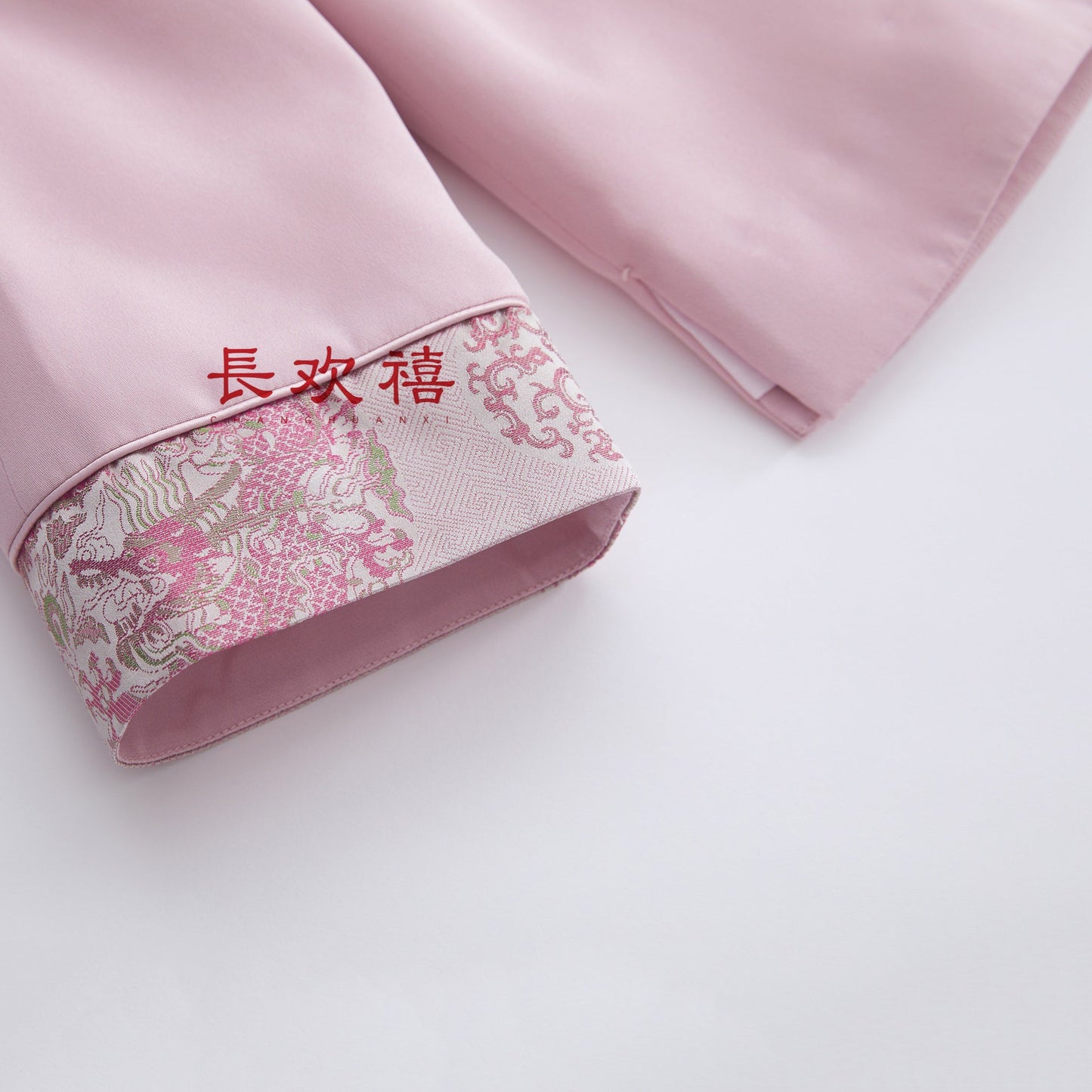 女童粉色"文心雕龙"加棉外套