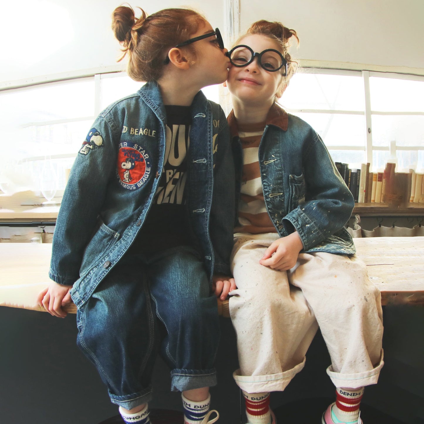 儿童藏蓝色史努比牛仔夹克