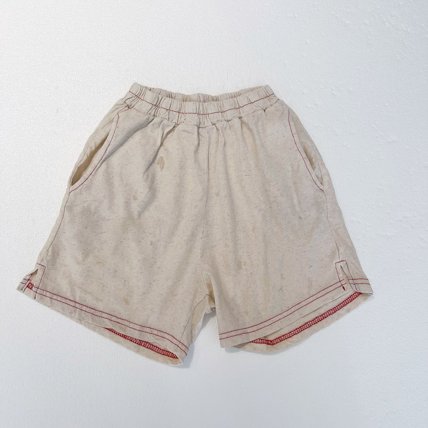 儿童燕麦色棉短裤