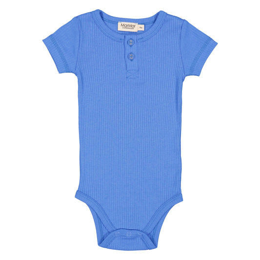 婴儿蓝色连体衣