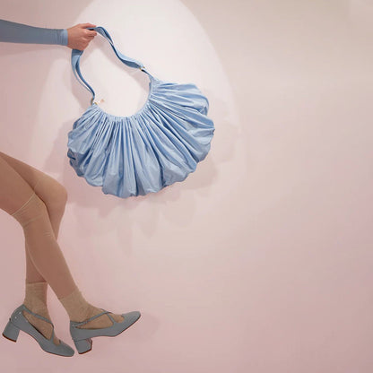 女士浅蓝色'WHIPPED CREAM'百褶包(35x25cm)