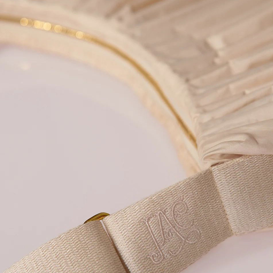 女士米白色'WHIPPED CREAM'百褶包(35x25cm)