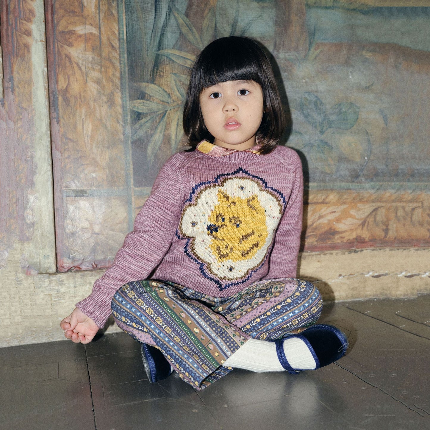 儿童粉色小狗提花羊毛毛衣