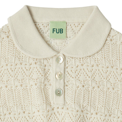 女童白色镂空Polo衫