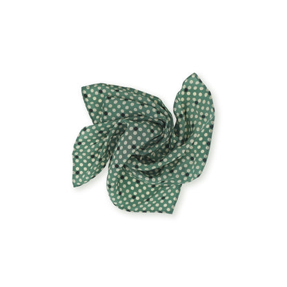 女童绿色圆点围巾