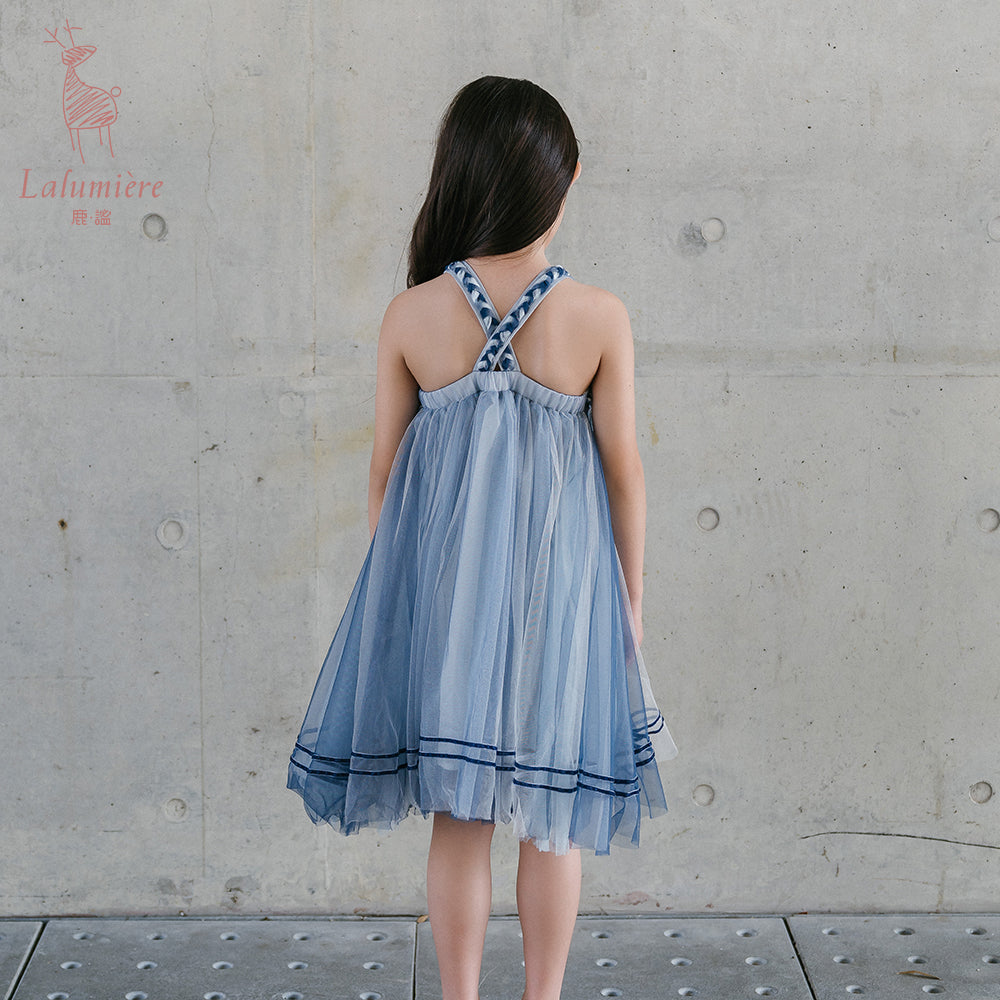 女童海蓝色编织吊带娃娃裙