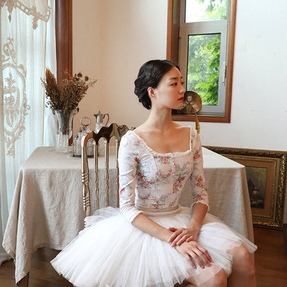女士白色碎花芭蕾舞连体衣