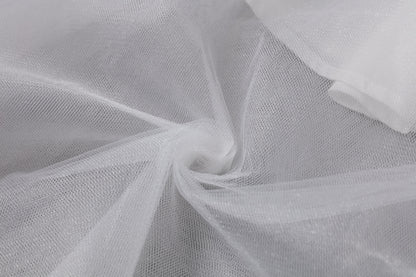 女童白色蝴蝶袖长礼服裙