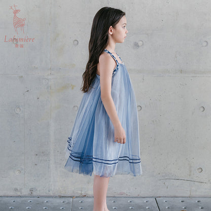 女童海蓝色编织吊带娃娃裙