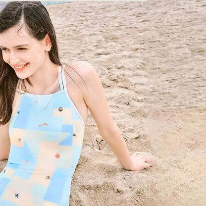 女士彩色印花专业泳衣