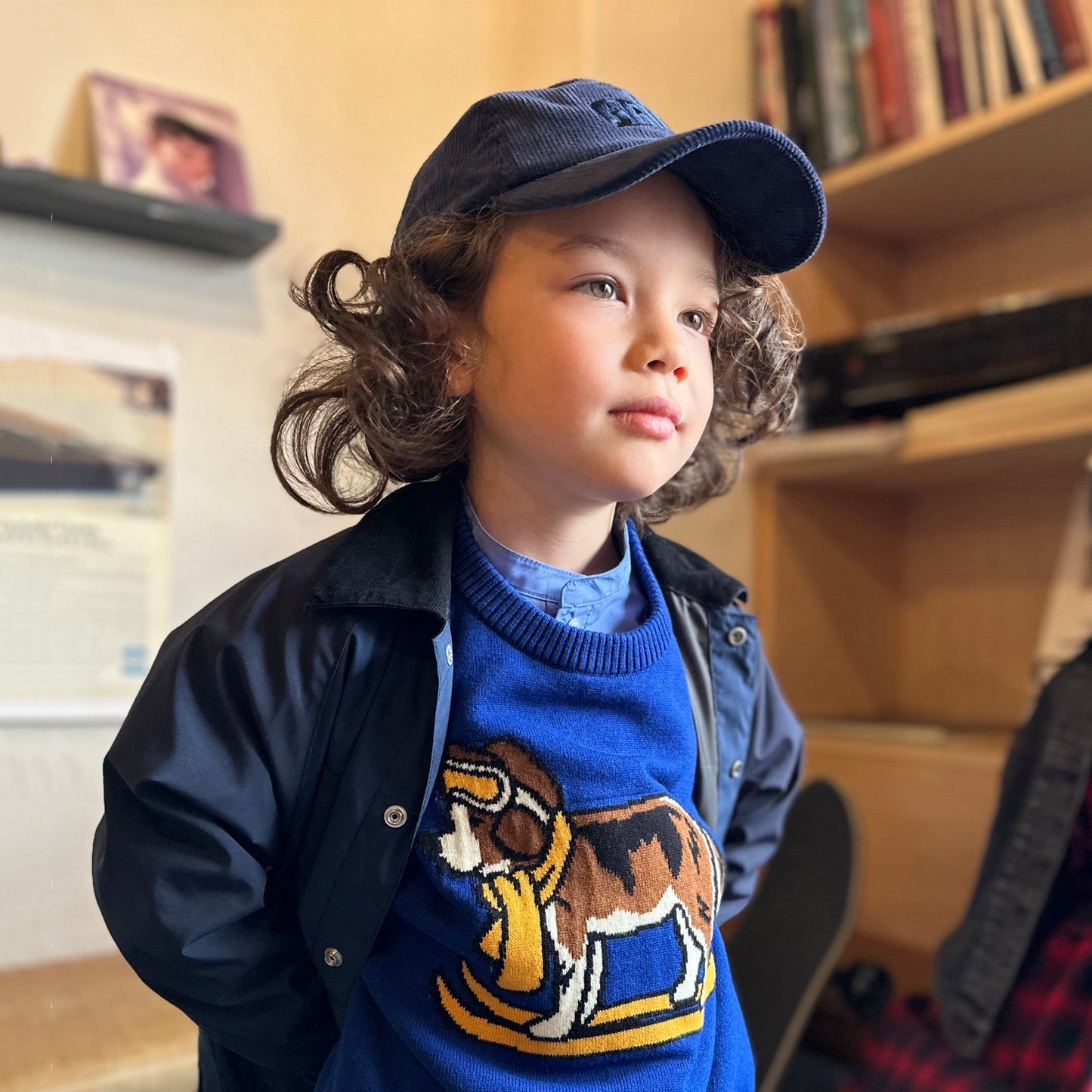 儿童深蓝色灯芯绒棒球帽