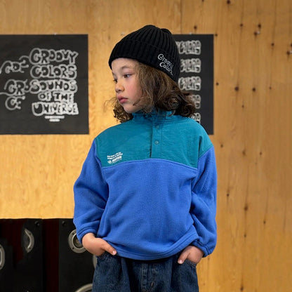 儿童蓝色抓绒卫衣