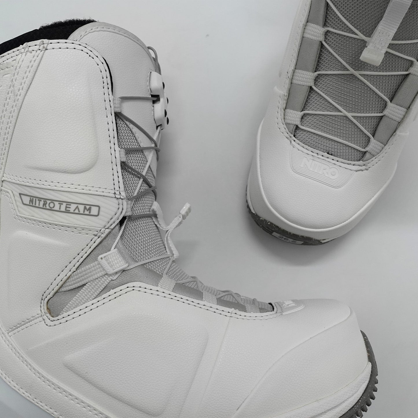 男款白色"TEAM"滑雪鞋