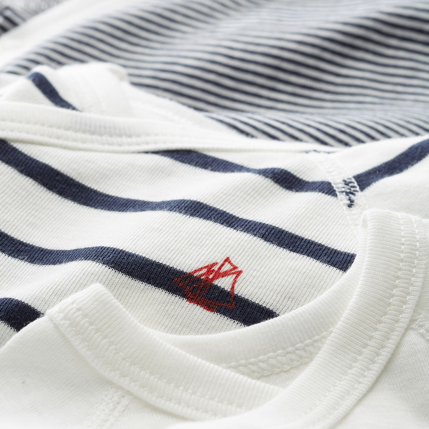 婴儿黑色条纹棉连体衣套装(3件)