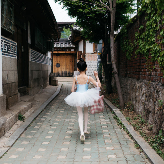 女童蓝色芭蕾舞连体衣