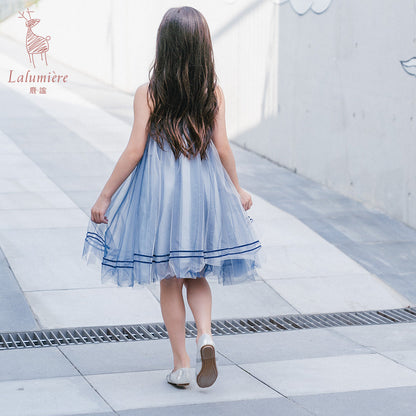 女童海蓝色编织吊带娃娃裙