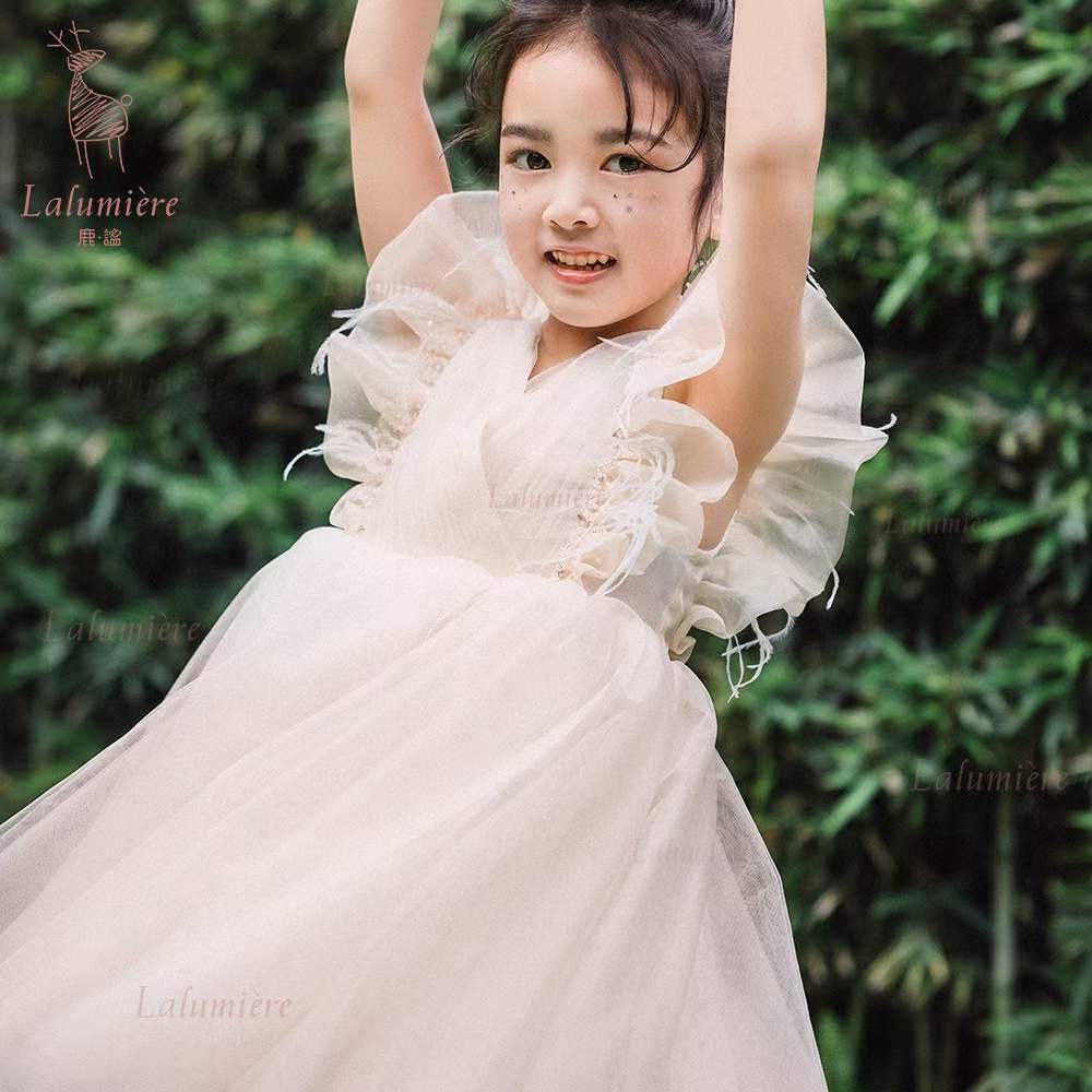 女童香槟羽毛缩褶礼服裙