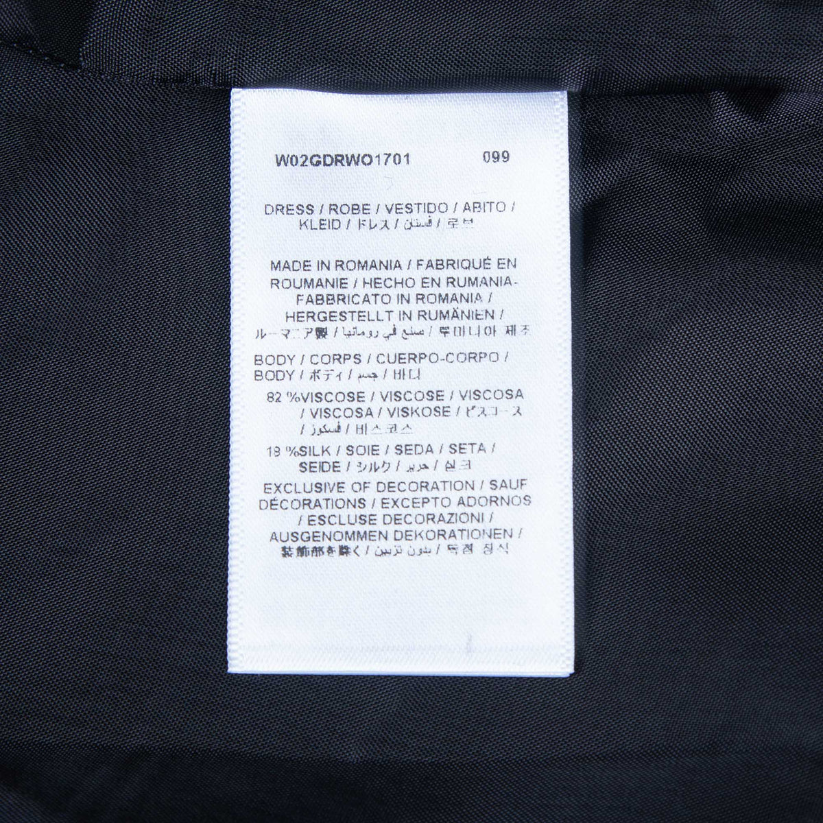 女童黑色丝绒连衣裙