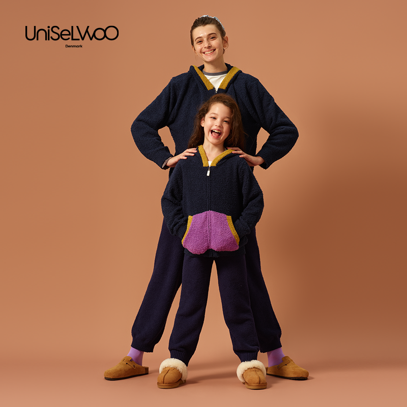 亲子款藏青色半边绒长裤