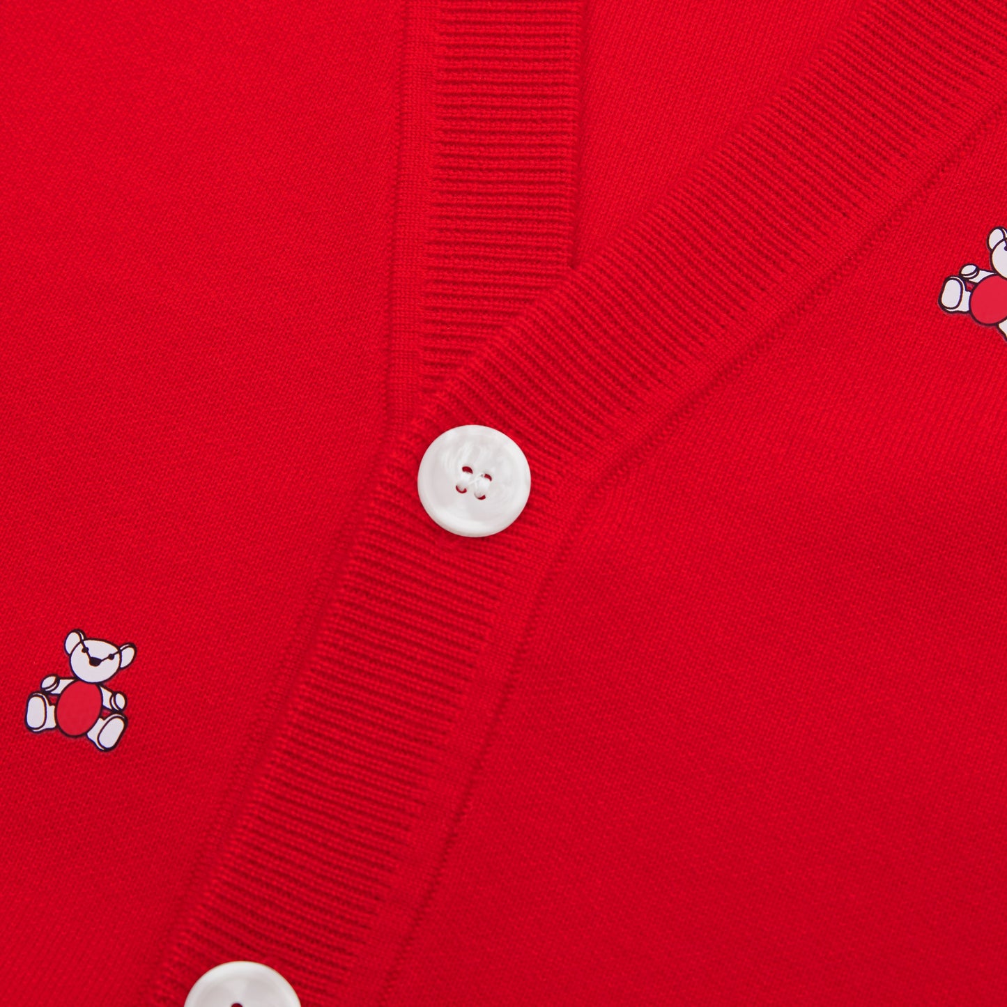 女童红色羊毛开衫