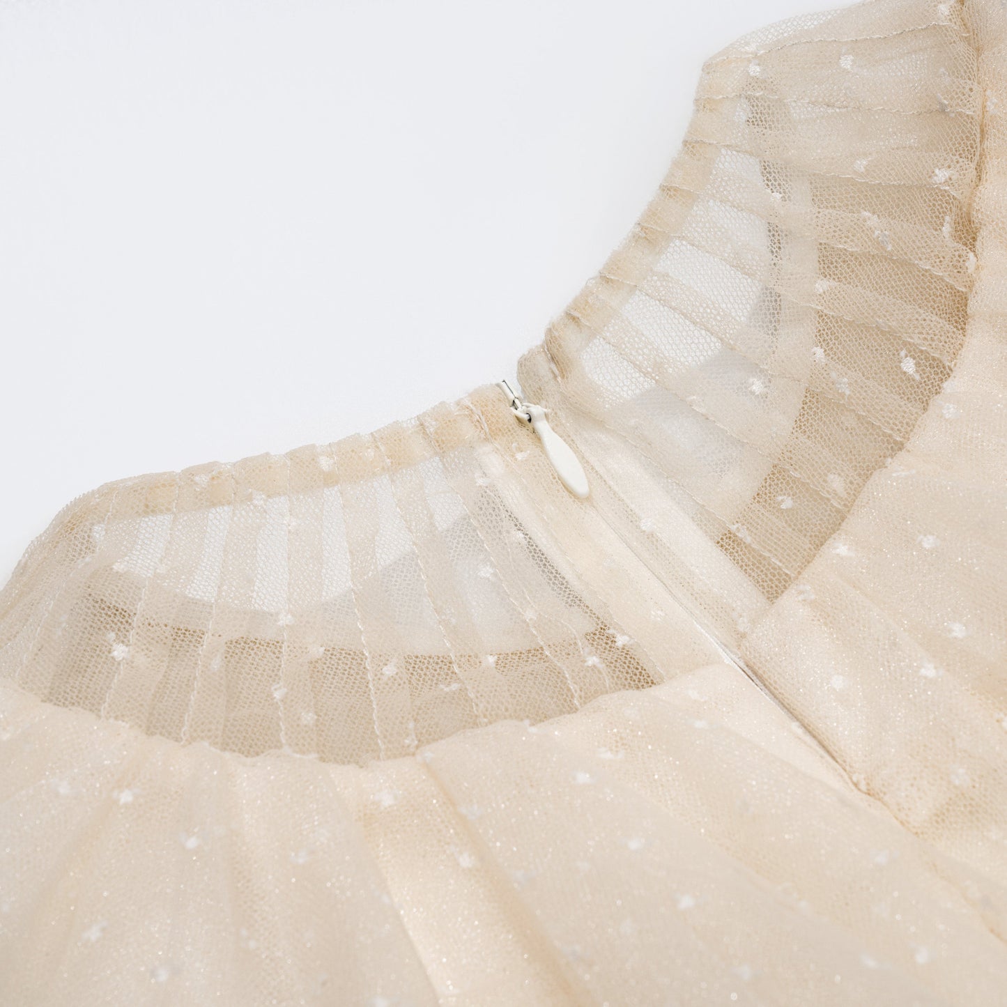 女童香槟色荷叶边礼服纱裙