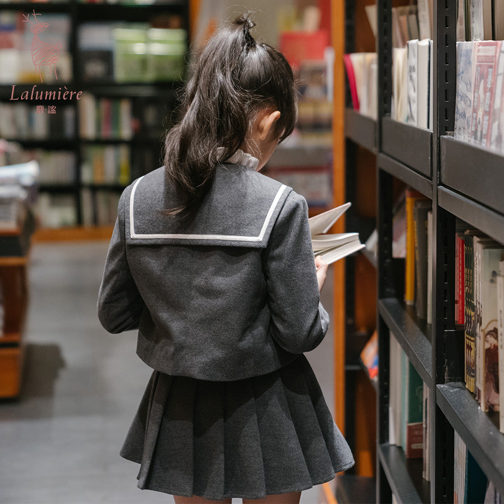 女童灰色毛呢两件套（外套+半裙）