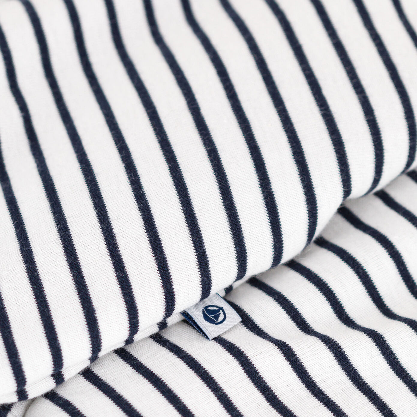 婴儿藏蓝色条纹棉连体衣