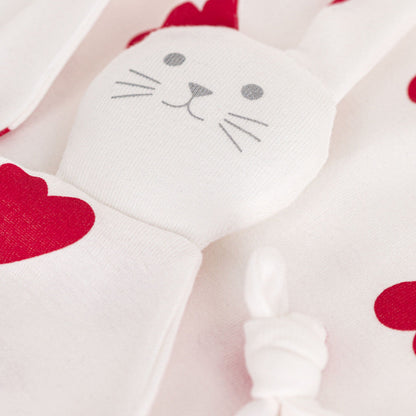 婴儿白色心形安抚巾