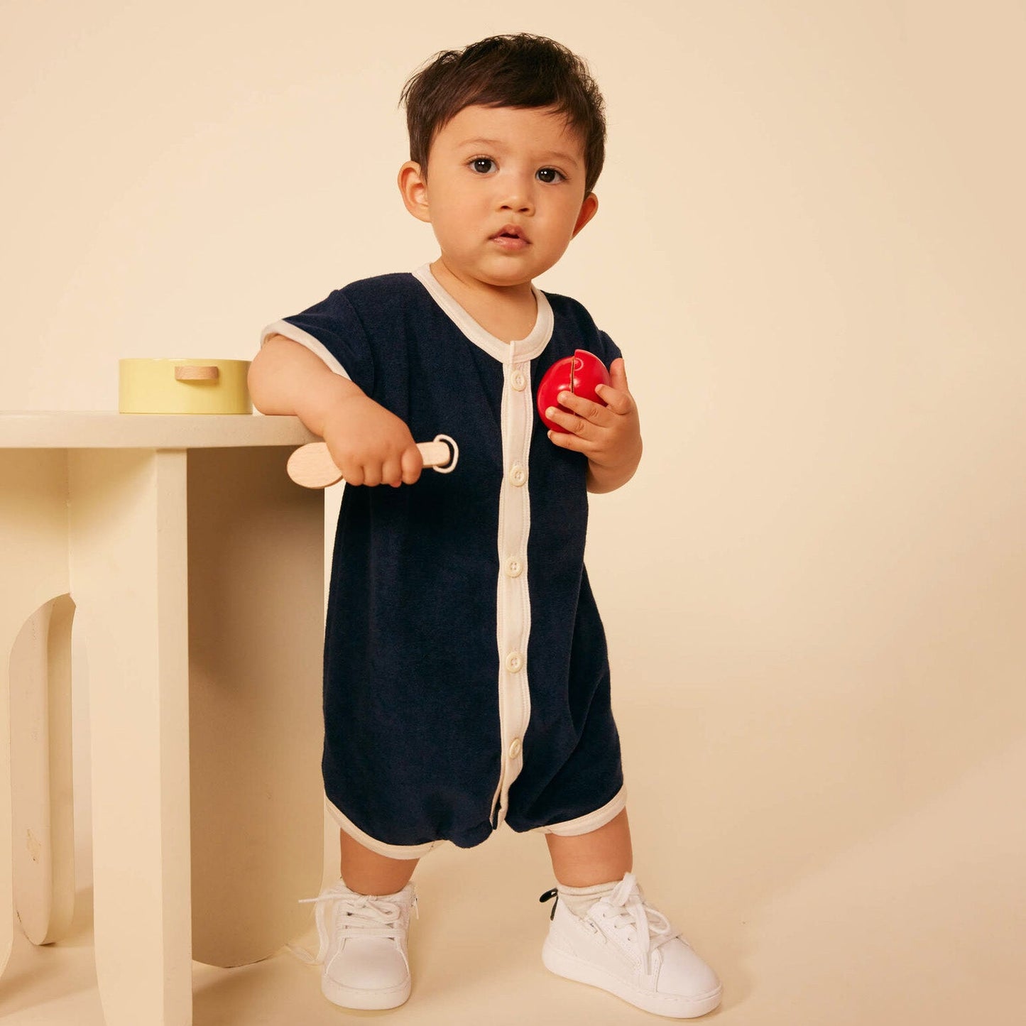 婴儿藏青色棉连体衣