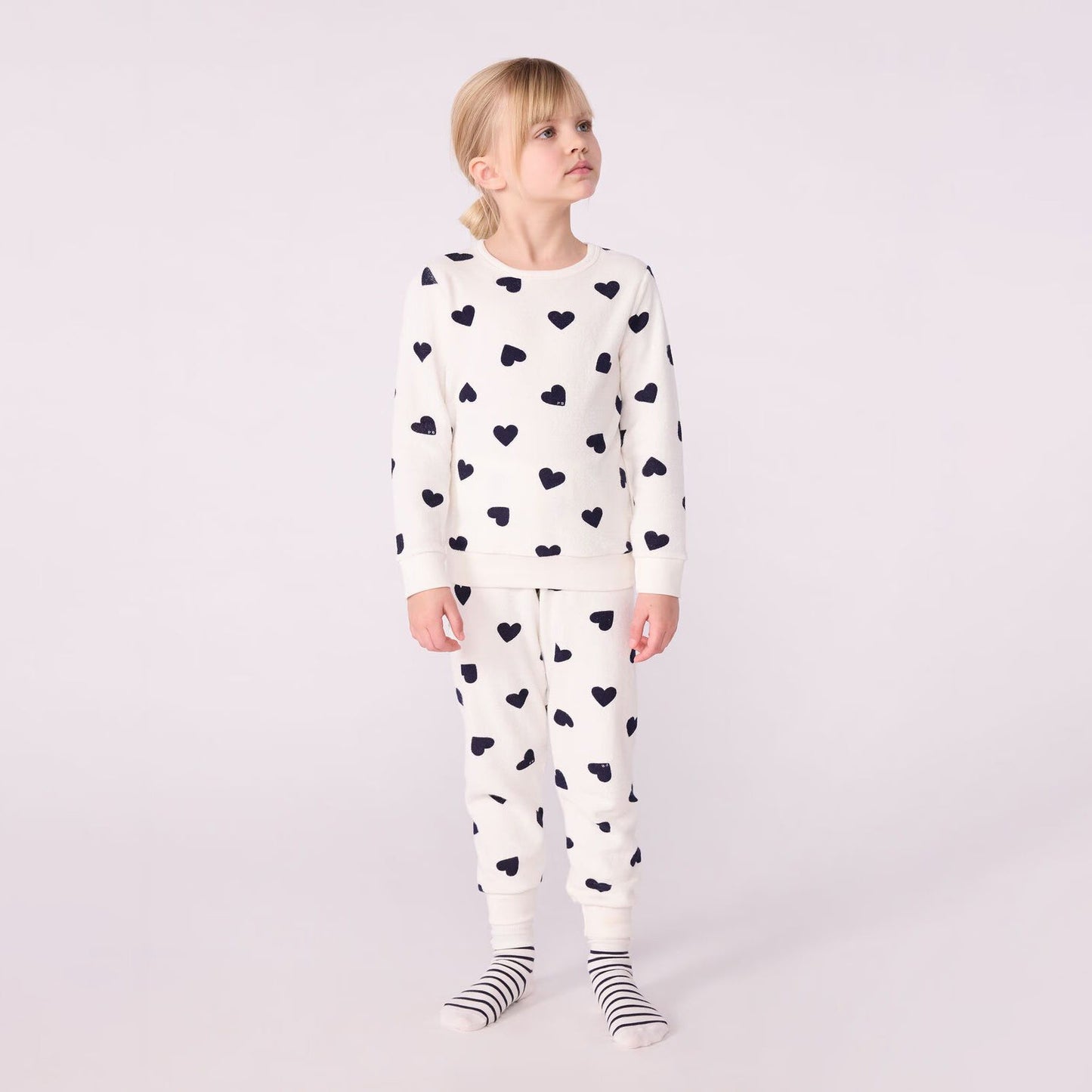 女童白色爱心印花棉睡衣套装