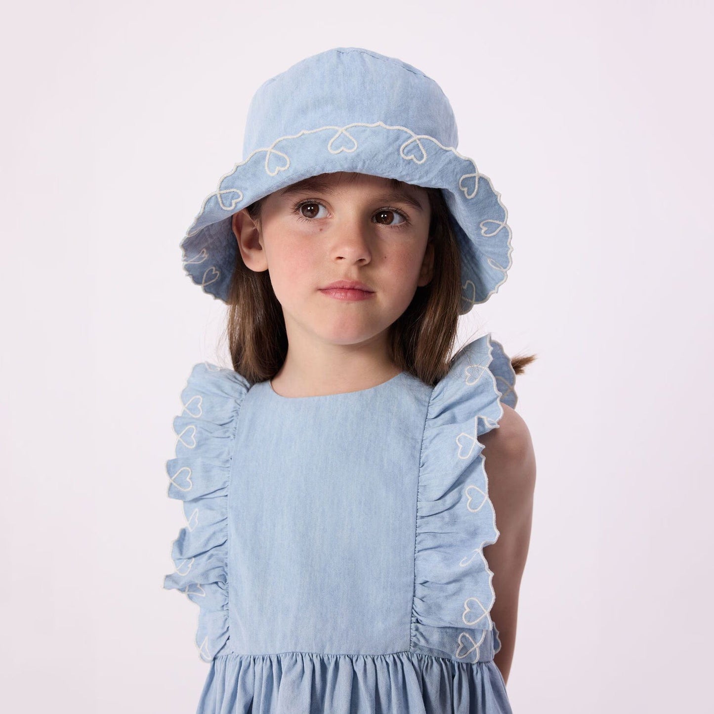 女童浅蓝色牛仔连衣裙