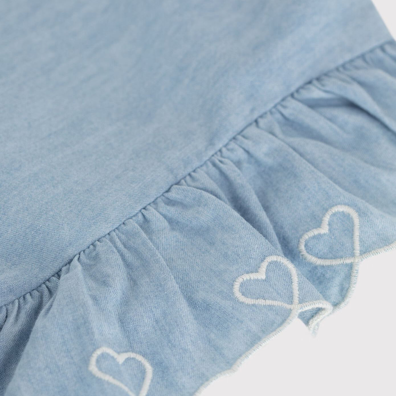 女童浅蓝色牛仔连衣裙