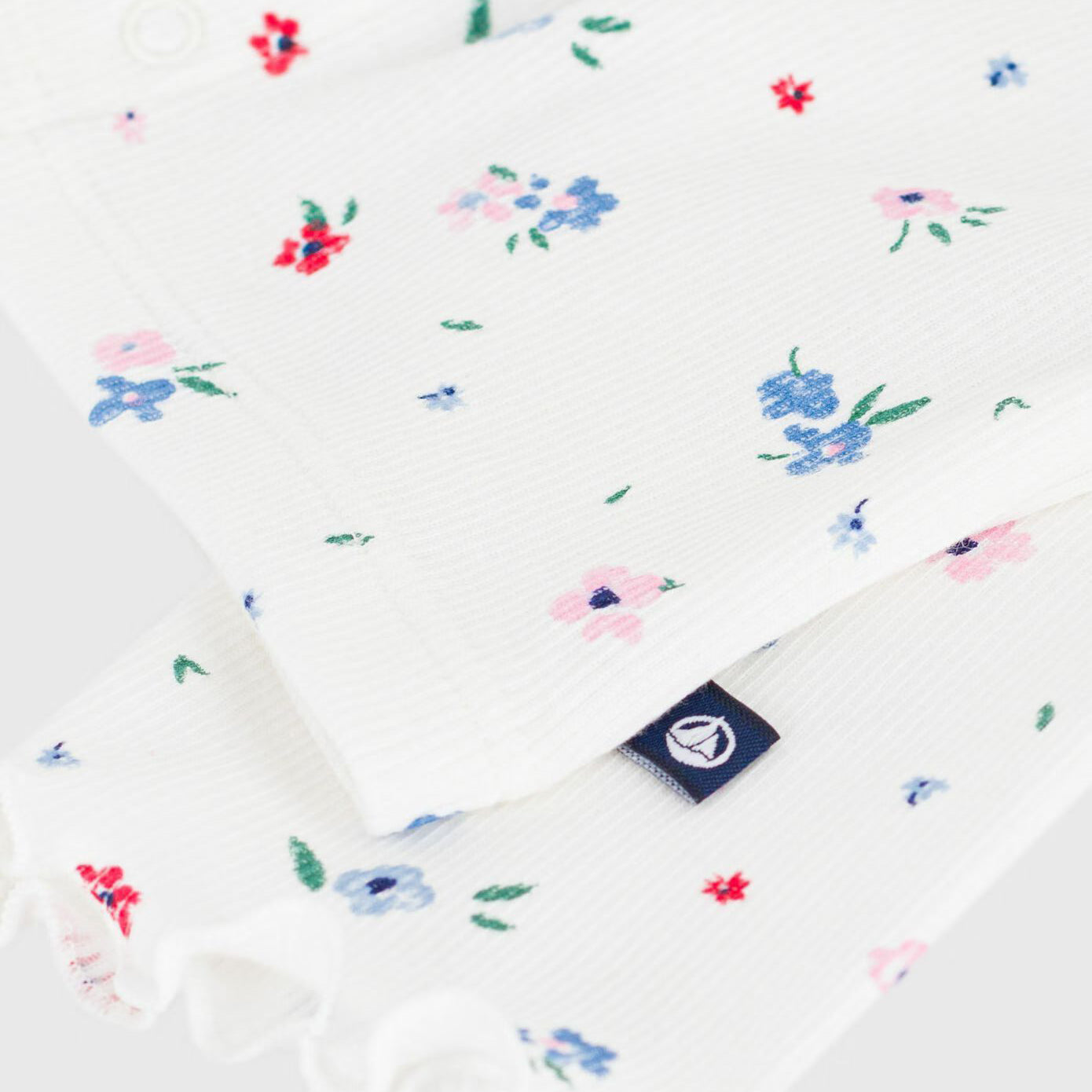 女婴白色碎花棉开衫